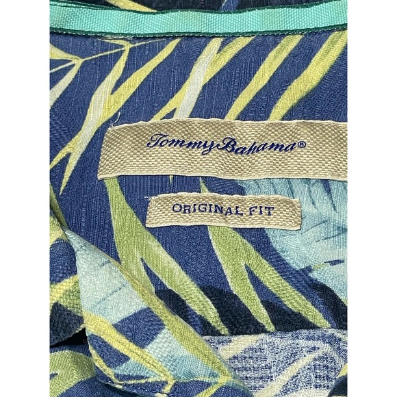 Tommy Bahama Silk Hawaiian Button Down Large EUC! - Picture 4 of 6